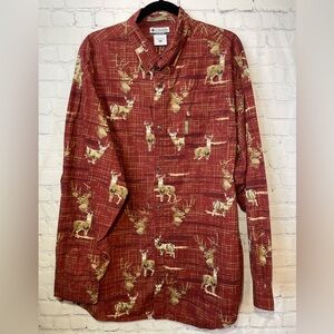 Columbia River Lodge size XXL all  dark red with all over deer print